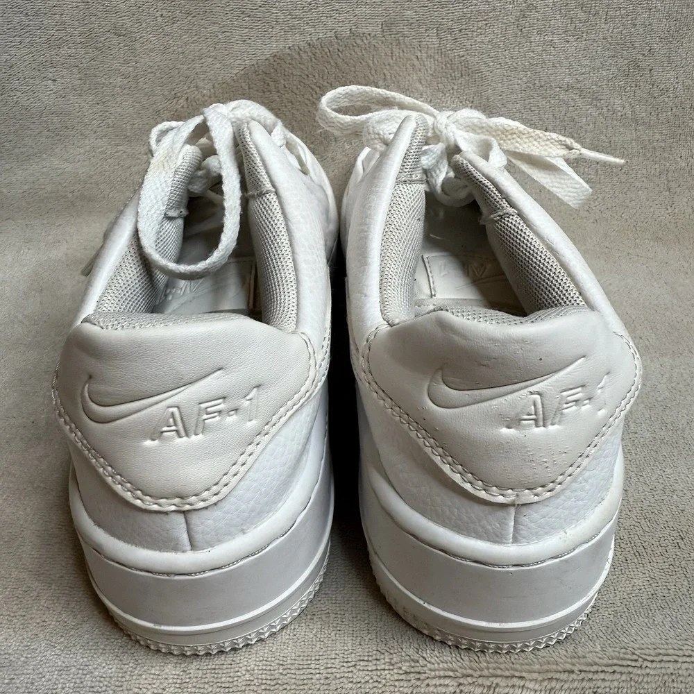pre loved